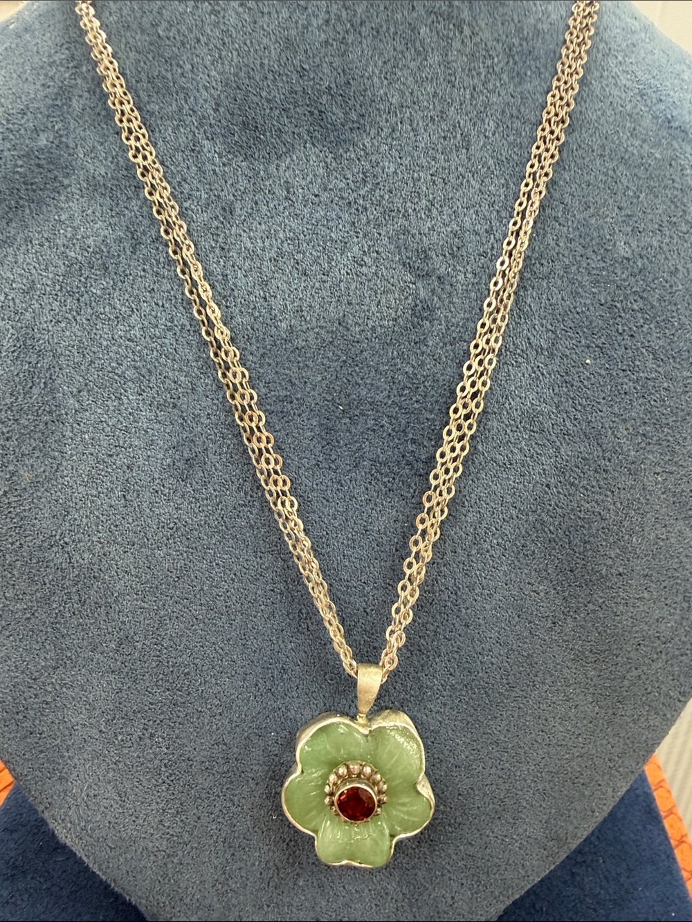 Green Flower Pendant Necklace with Red Center - Women Jewelry